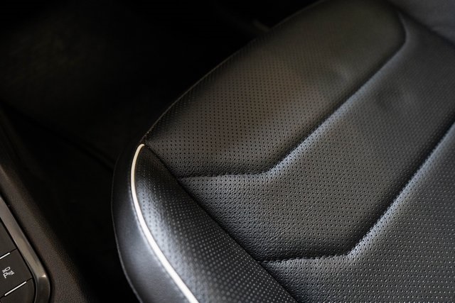 2024 Volkswagen Tiguan SEL R-Line photo 28