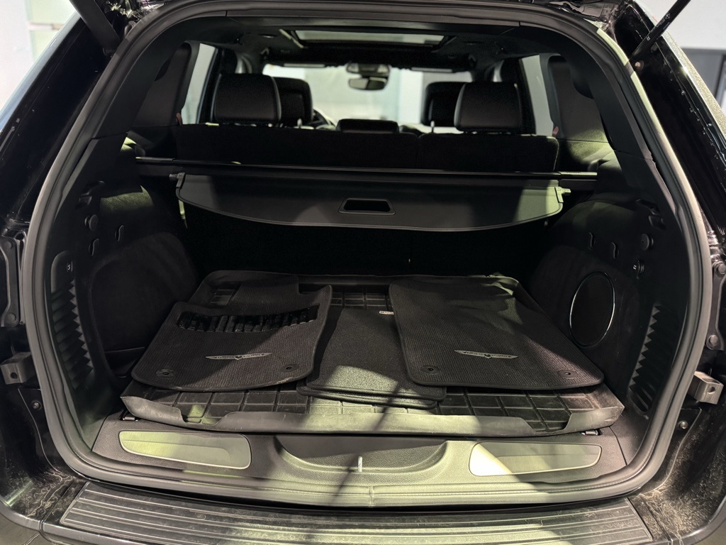 used 2021 Jeep Grand Cherokee car, priced at $67,889