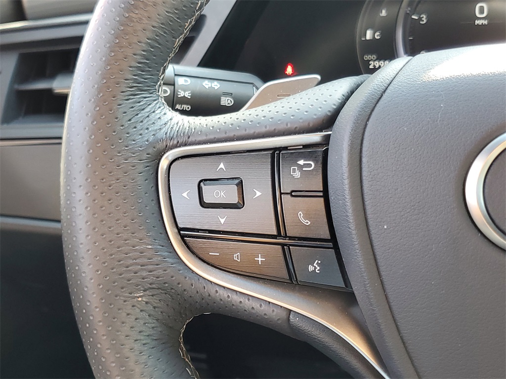 used 2024 Lexus ES car, priced at $39,899