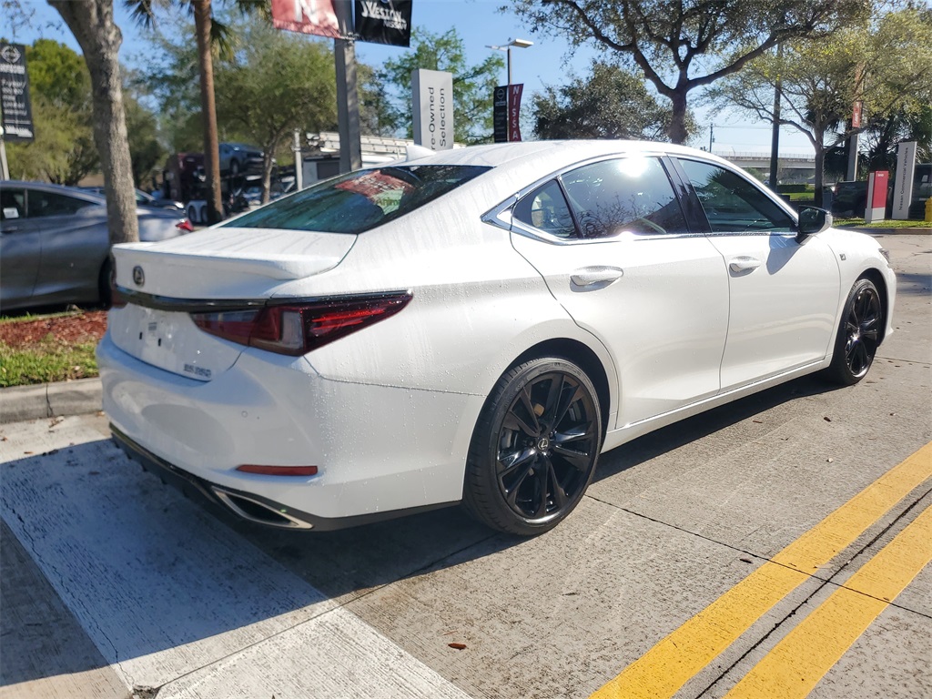 used 2024 Lexus ES car, priced at $39,899