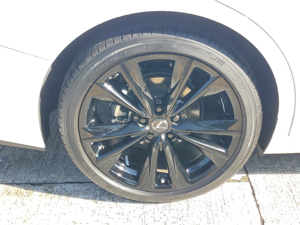 used 2024 Lexus ES car, priced at $39,899