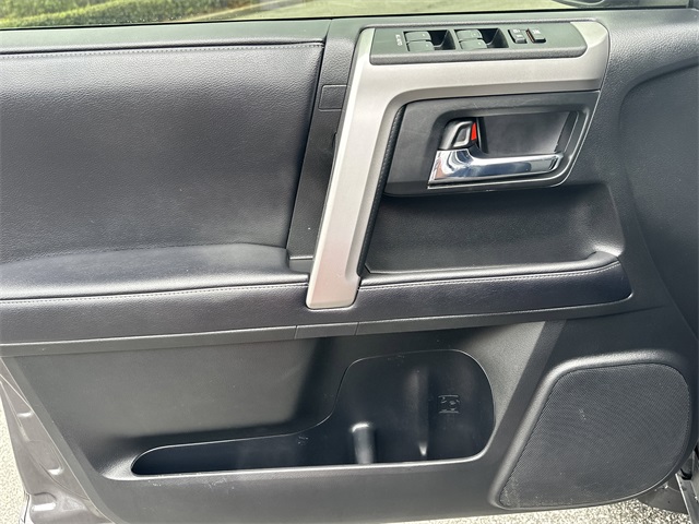 2019 Toyota 4Runner SR5 Premium Limited TRD Pro photo 9