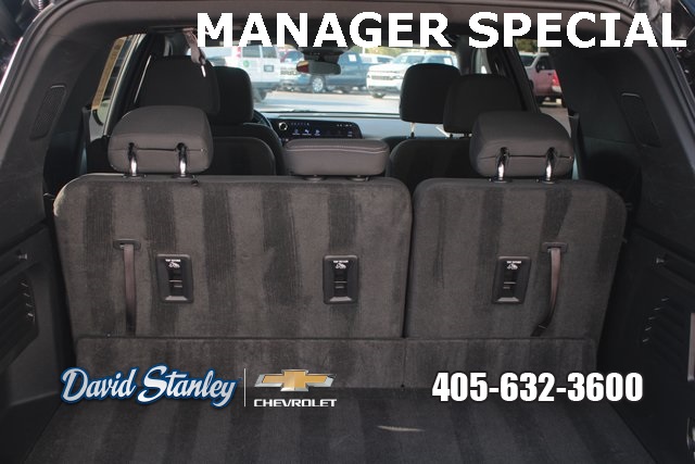 used 2024 Chevrolet Traverse car, priced at $35,590