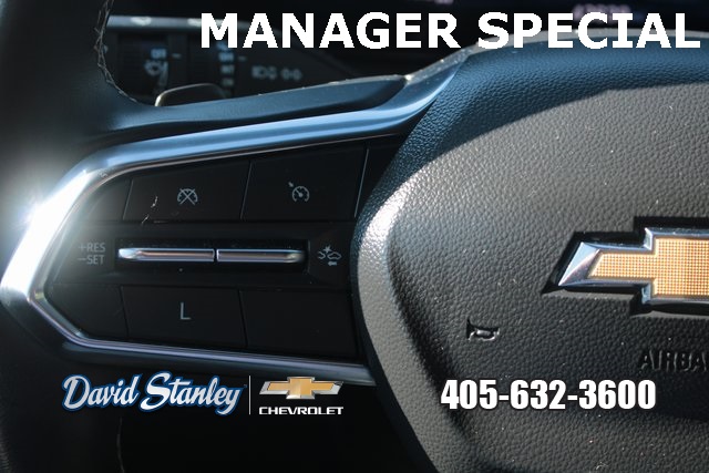 used 2024 Chevrolet Traverse car, priced at $35,590