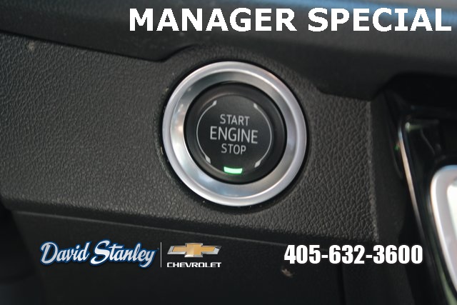 used 2024 Chevrolet Traverse car, priced at $35,590