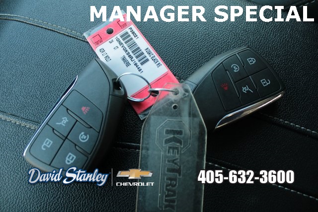 used 2024 Chevrolet Traverse car, priced at $35,590