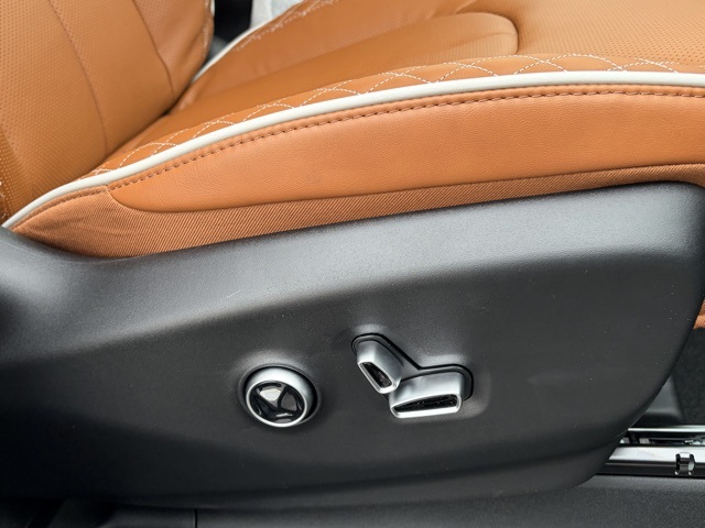 new 2026 Chrysler Pacifica car, priced at $51,540