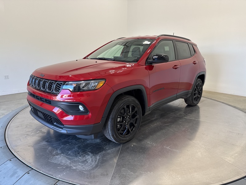 2026 Jeep Compass Latitude Altitude photo 3