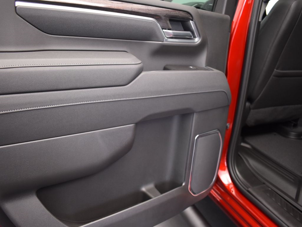 2025 Chevrolet Silverado 2500HD LTZ photo 15