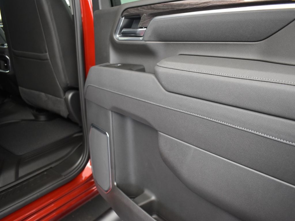 2025 Chevrolet Silverado 2500HD LTZ photo 21