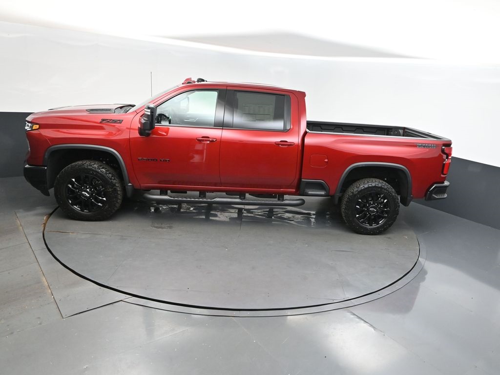2025 Chevrolet Silverado 2500HD LTZ photo 33