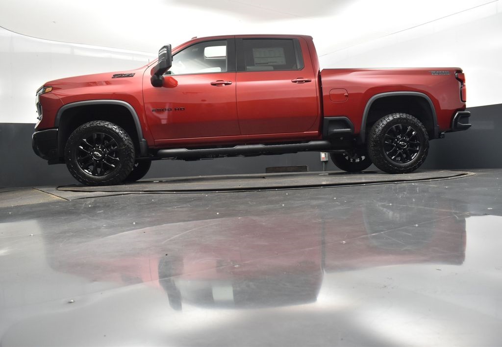 2025 Chevrolet Silverado 2500HD LTZ photo 40