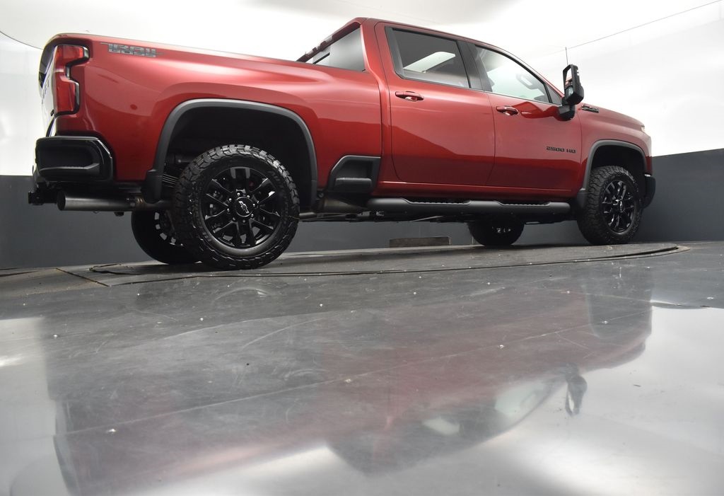 2025 Chevrolet Silverado 2500HD LTZ photo 43