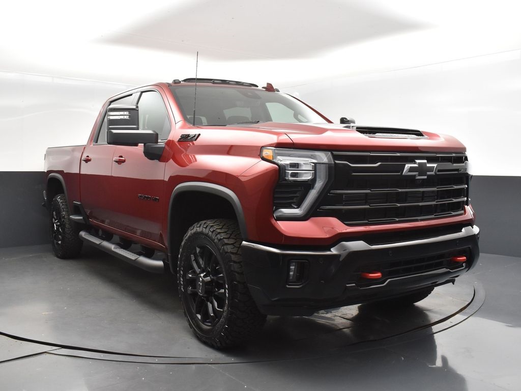 2025 Chevrolet Silverado 2500HD LTZ photo 9