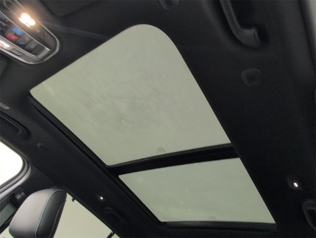 new 2025 Jeep Grand Cherokee car, priced at $44,585