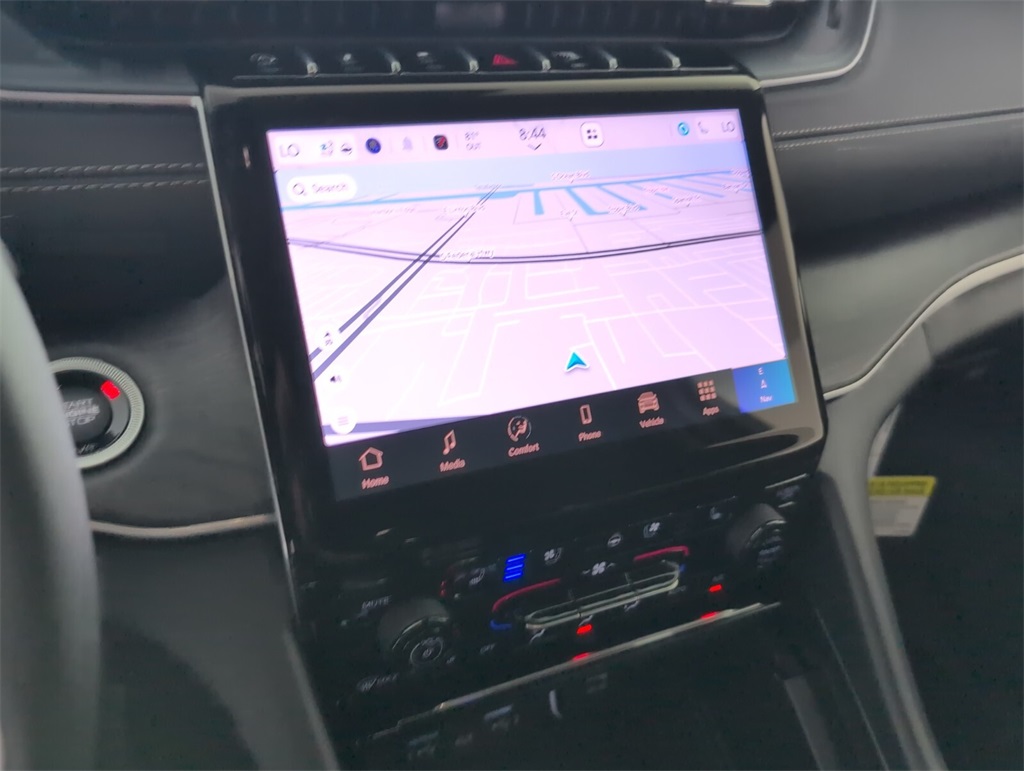 new 2025 Jeep Grand Cherokee car, priced at $44,585