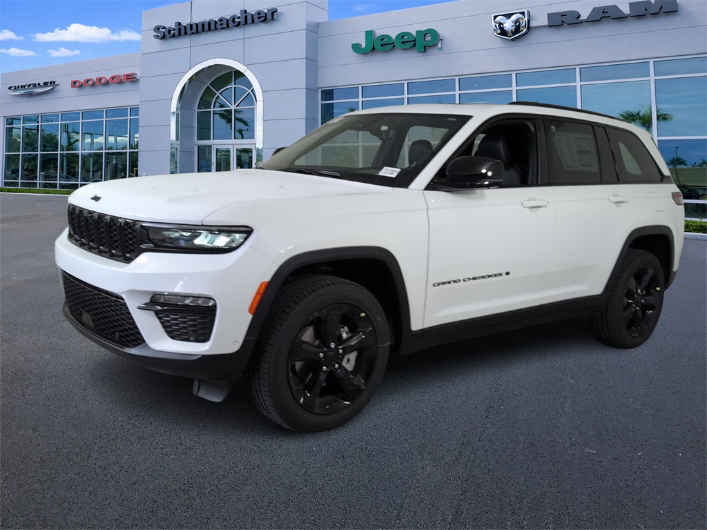 new 2025 Jeep Grand Cherokee car, priced at $44,585