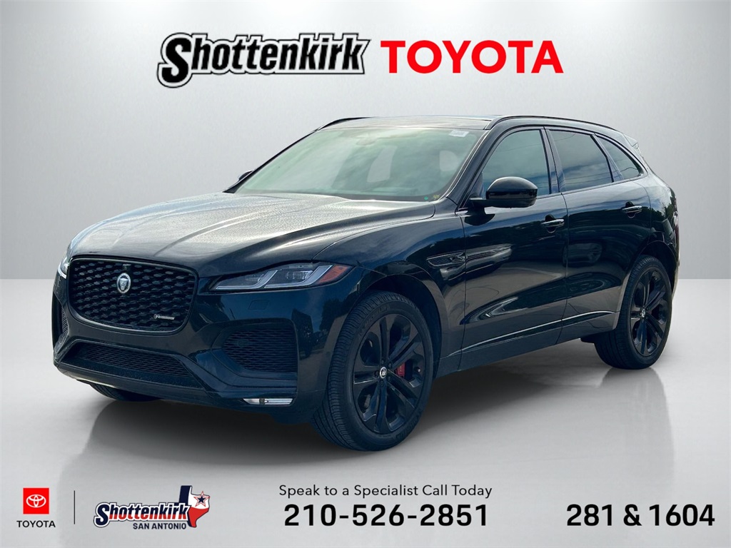 2024 Jaguar F-PACE R-Dynamic S's photo
