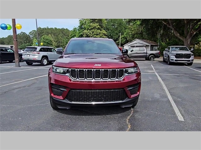 2025 Jeep Grand Cherokee Laredo X 4x2