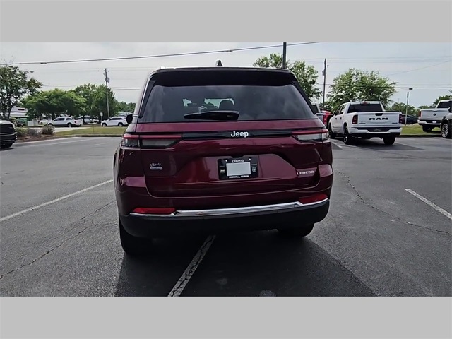 2025 Jeep Grand Cherokee Laredo X 4x2