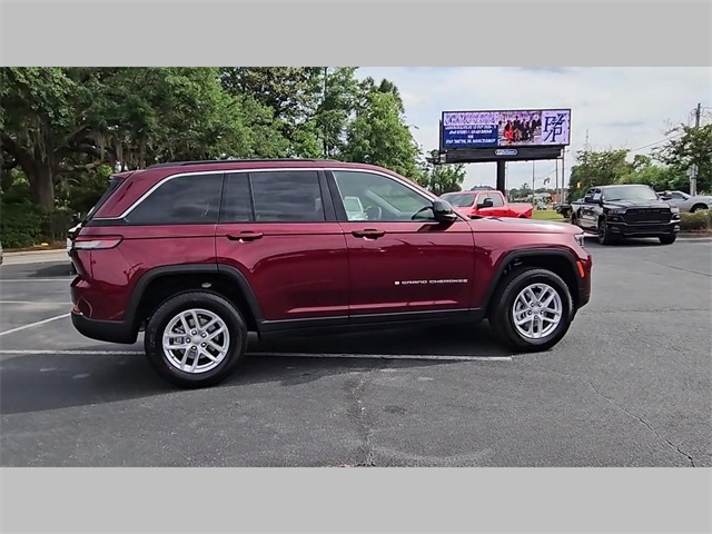 2025 Jeep Grand Cherokee Laredo X 4x2