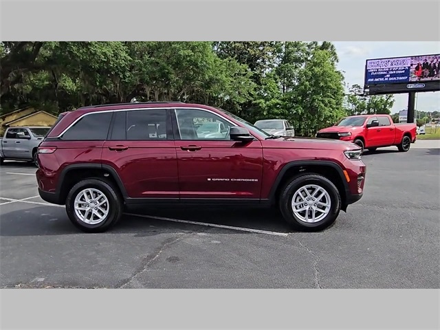 2025 Jeep Grand Cherokee Laredo X 4x2