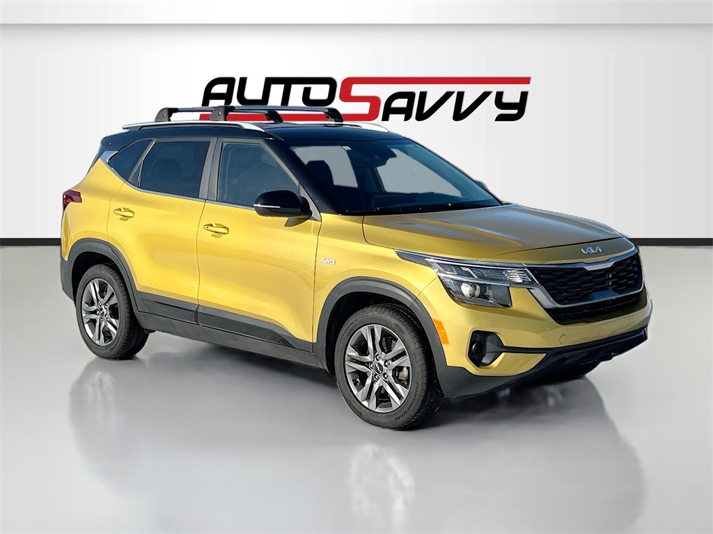 2023 Kia Seltos S's photo