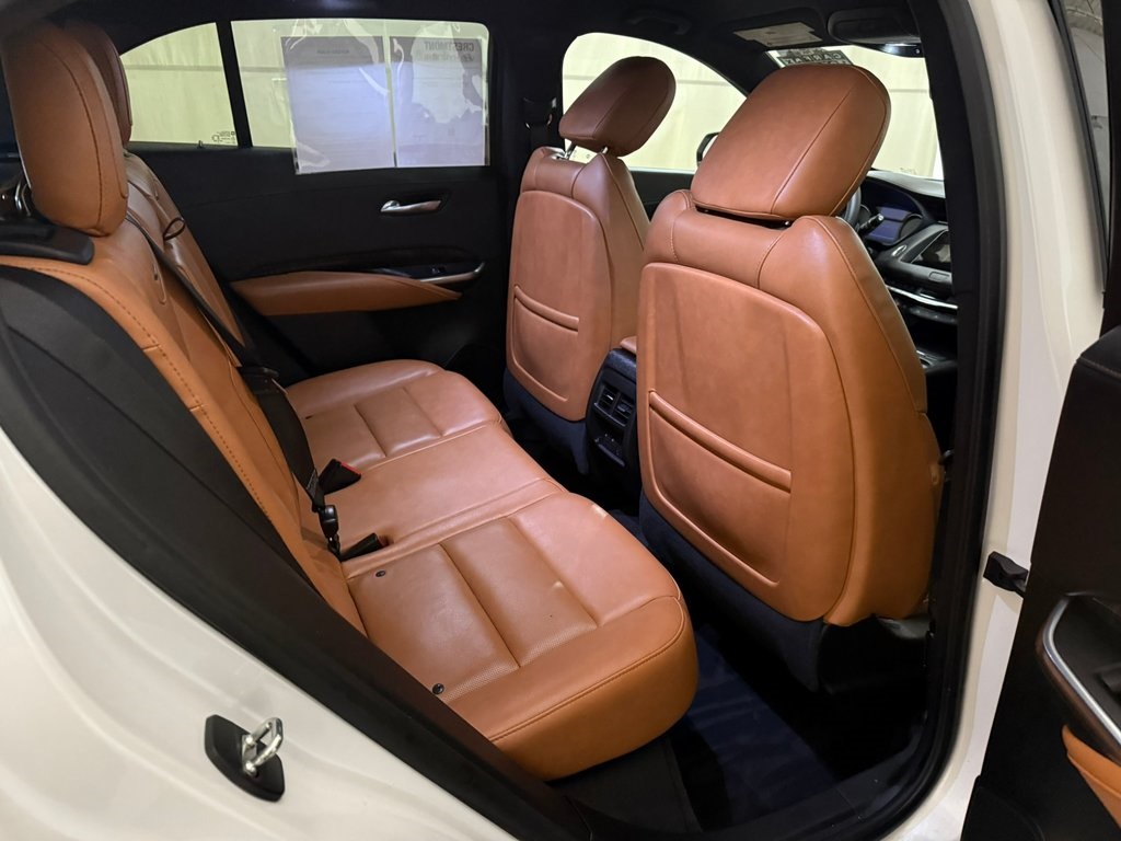 used 2022 Cadillac XT4 car, priced at $24,197