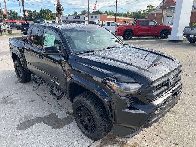 2025 Toyota Tacoma SR5 Double Cab photo 2