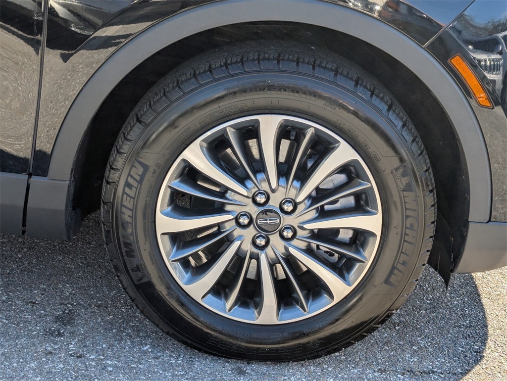 used 2023 Lincoln Nautilus car, priced at $28,988