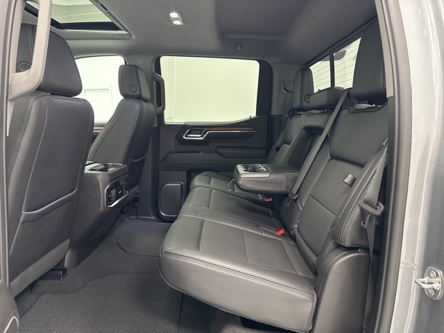 used 2024 GMC Sierra 1500 car, priced at $57,900