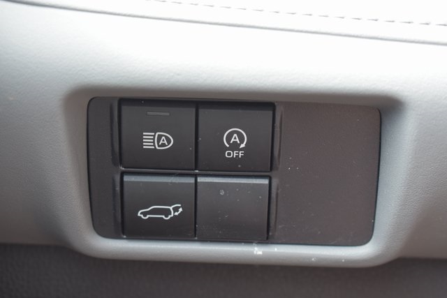 2024 Toyota Highlander XLE photo 21