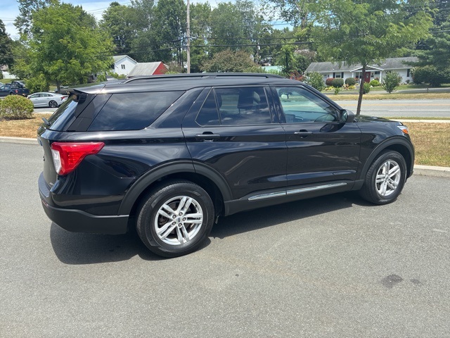 2022 Agate Black Metallic Ford Explorer XLT 4X4 SUV
