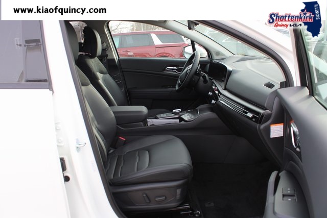 New 2026 Kia Sportage Hybrid SUV