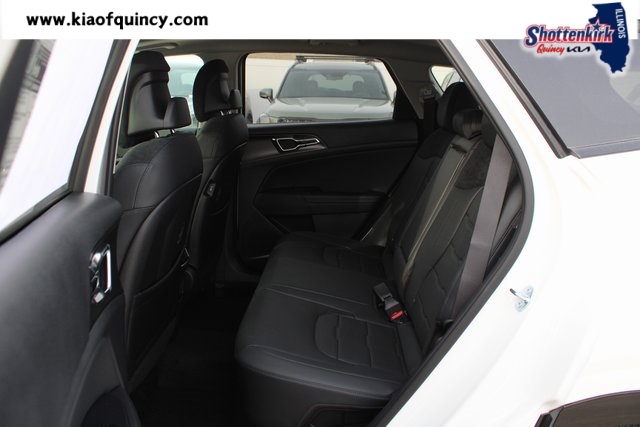 New 2026 Kia Sportage Hybrid SUV