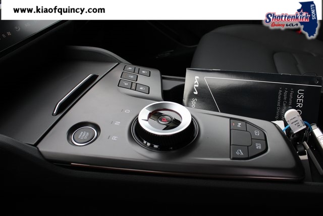 New 2026 Kia Sportage Hybrid SUV