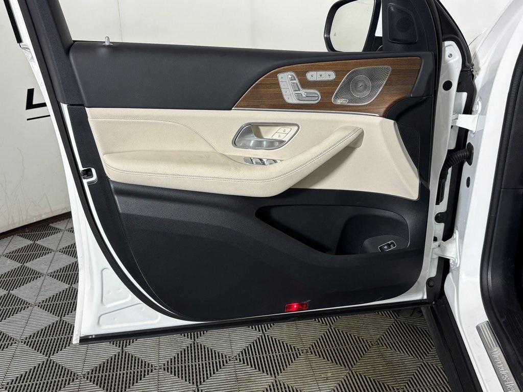 used 2025 Mercedes-Benz GLS car, priced at $79,112