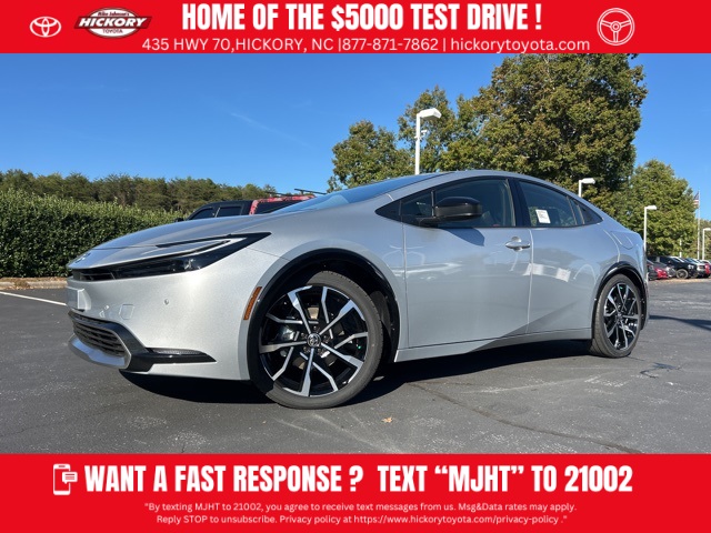 2026 Toyota Prius XSE's photo