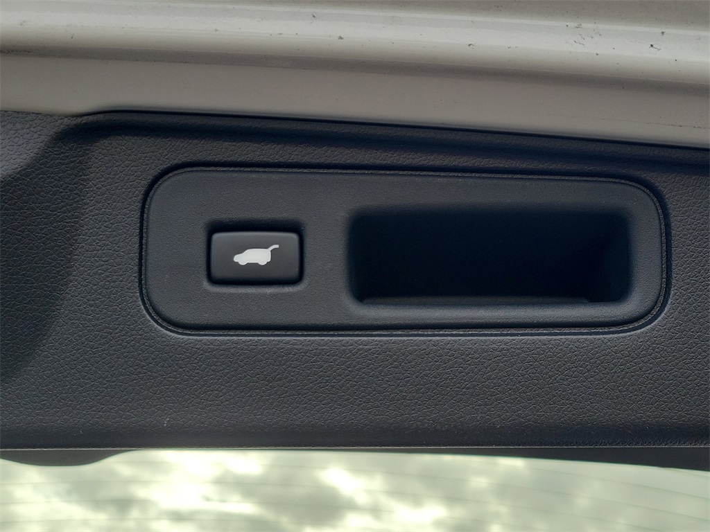 used 2022 Honda Passport car, priced at $28,998