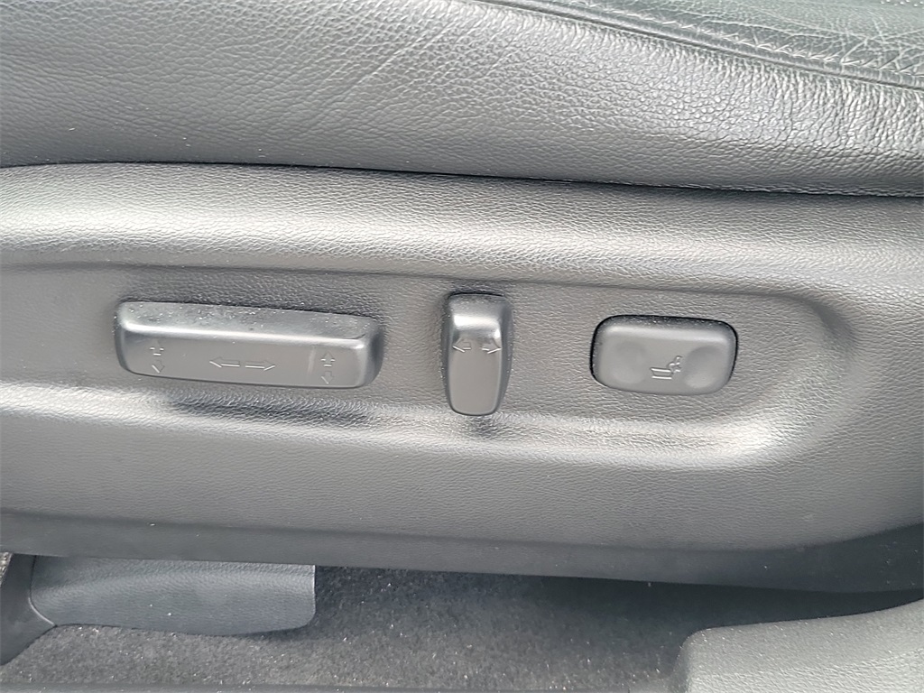 used 2022 Honda Passport car, priced at $28,998