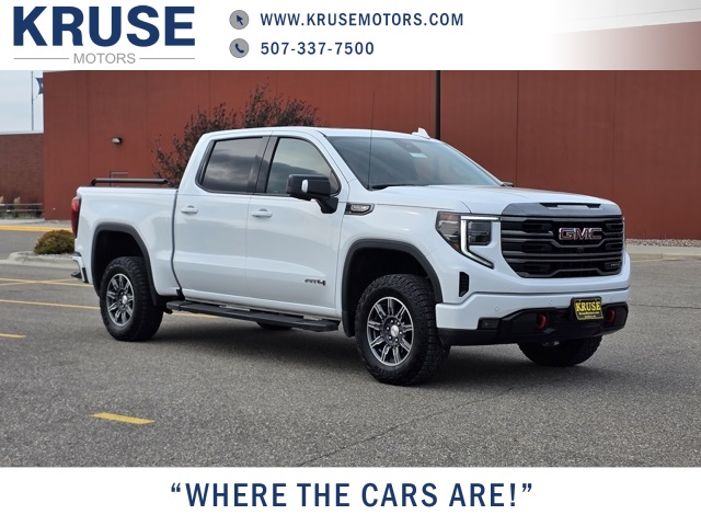 2024 GMC Sierra 1500 4WD Crew Cab Short Box AT4
