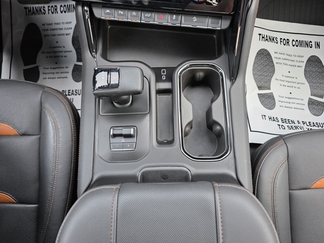 2024 GMC Sierra 1500 4WD Crew Cab Short Box AT4