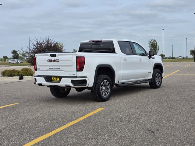 2024 GMC Sierra 1500 4WD Crew Cab Short Box AT4
