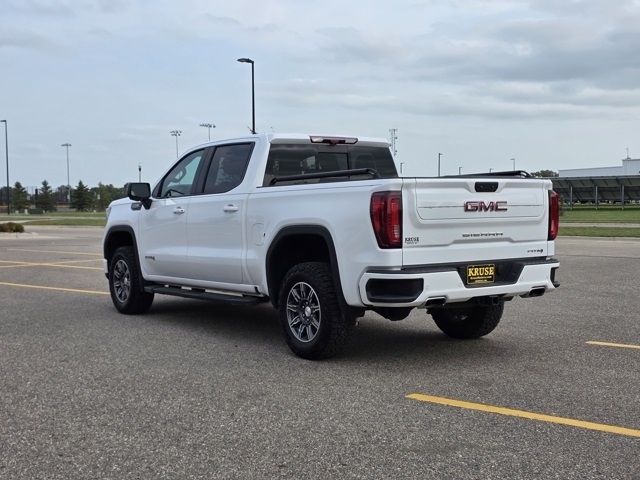 2024 GMC Sierra 1500 4WD Crew Cab Short Box AT4