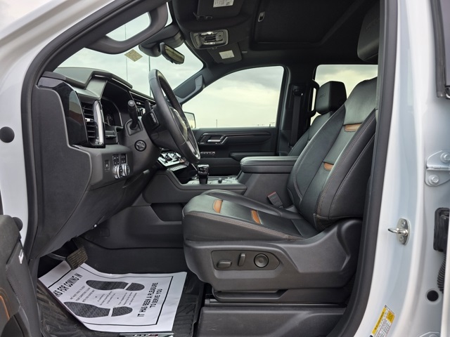 2024 GMC Sierra 1500 4WD Crew Cab Short Box AT4