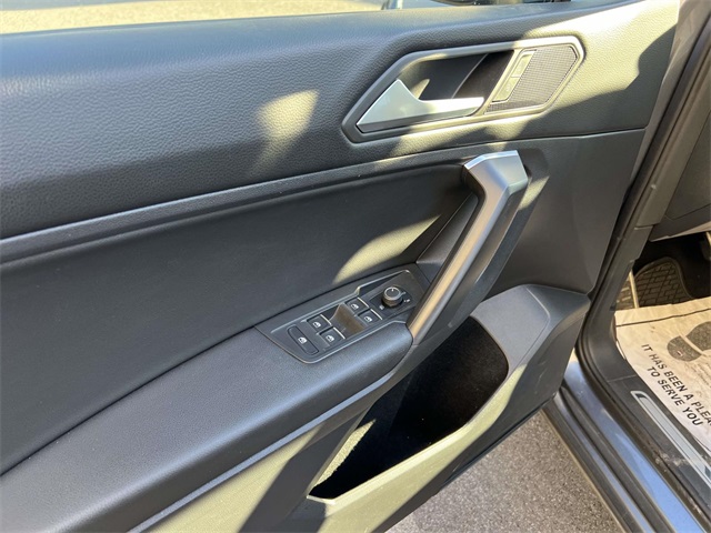 used 2021 Volkswagen Tiguan car, priced at $24,124