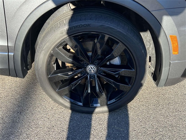 used 2021 Volkswagen Tiguan car, priced at $24,124