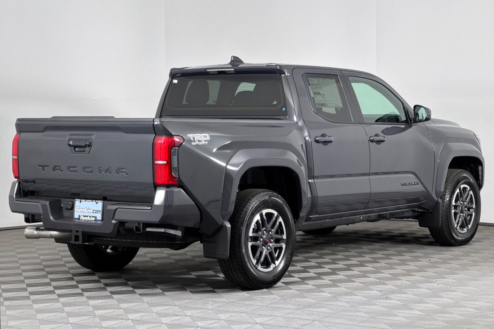 2025 Toyota Tacoma TRD Sport Double Cab photo 4