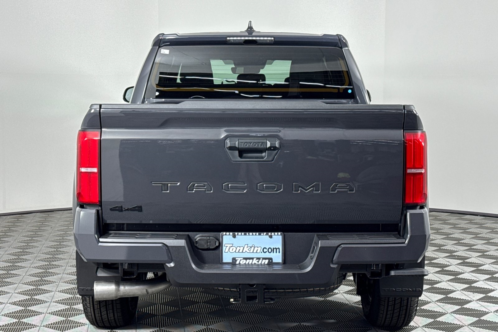 2025 Toyota Tacoma TRD Sport Double Cab photo 5