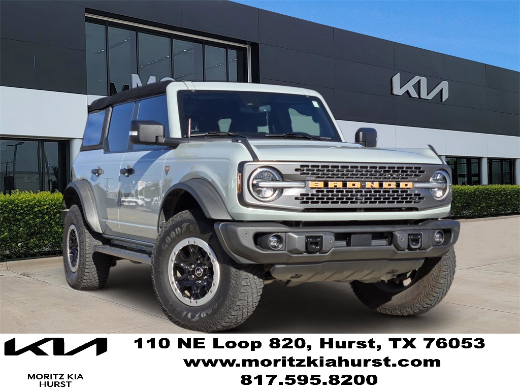 2023 Ford Bronco 4-Door Badlands's photo